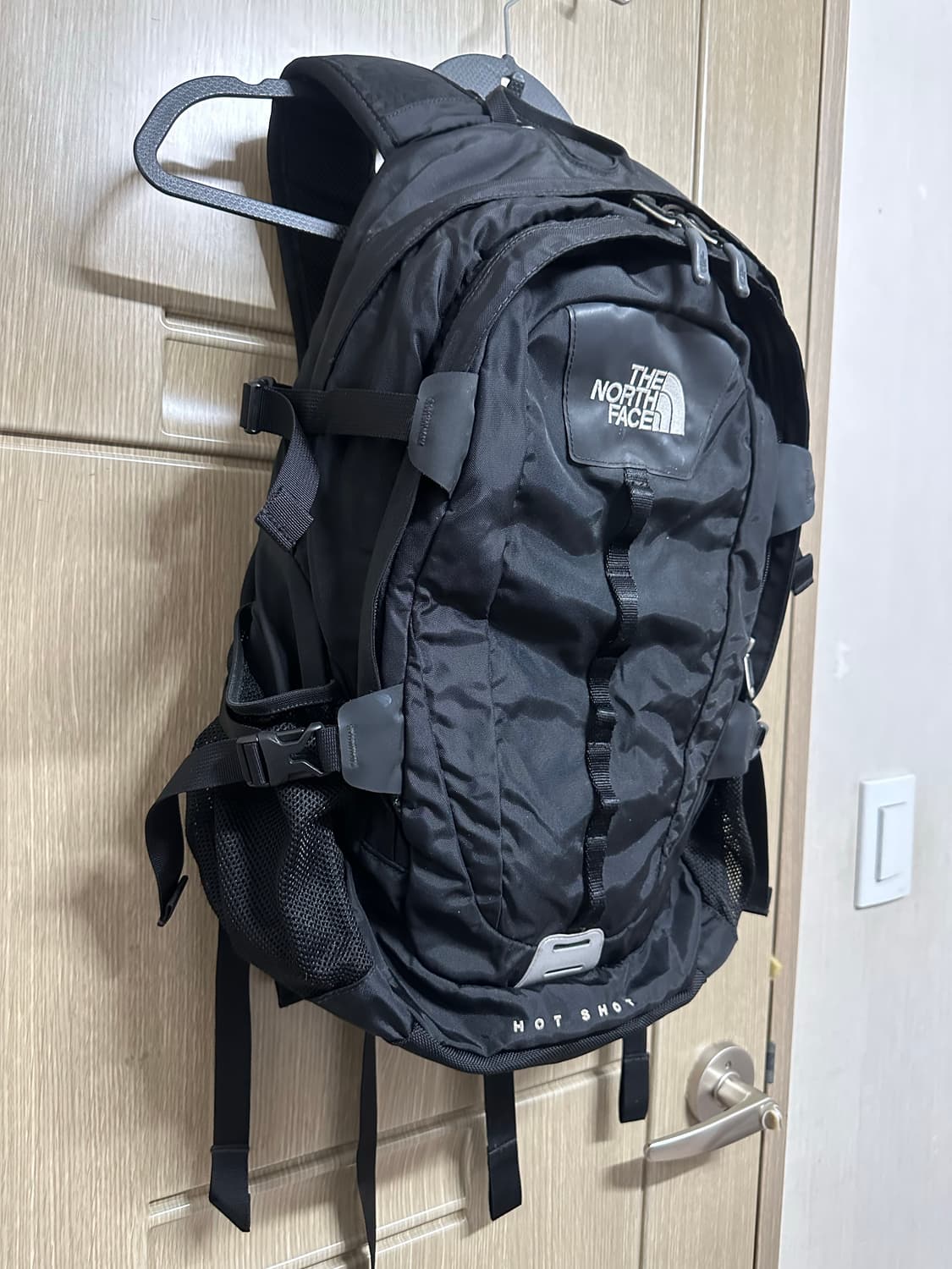 노스페이스 핫샷 백팩 블랙 상품이미지3