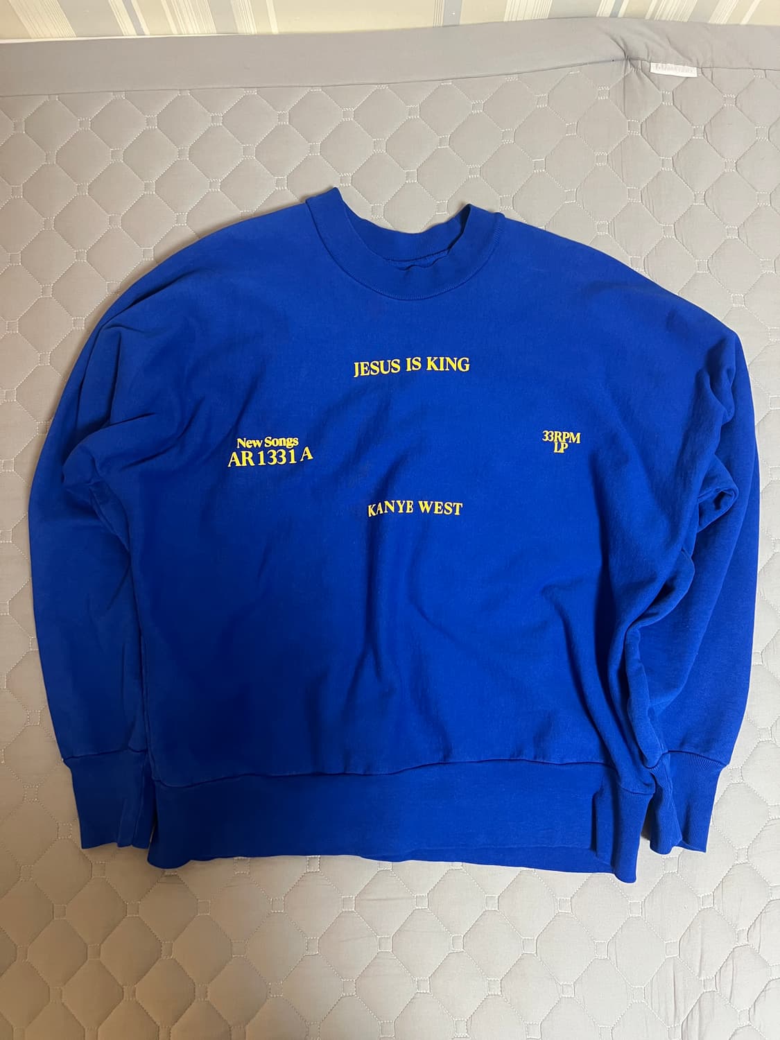 L JIK vinyl crewneck 바이닐 크루넥 yeezy 이지 칸예 상품이미지1