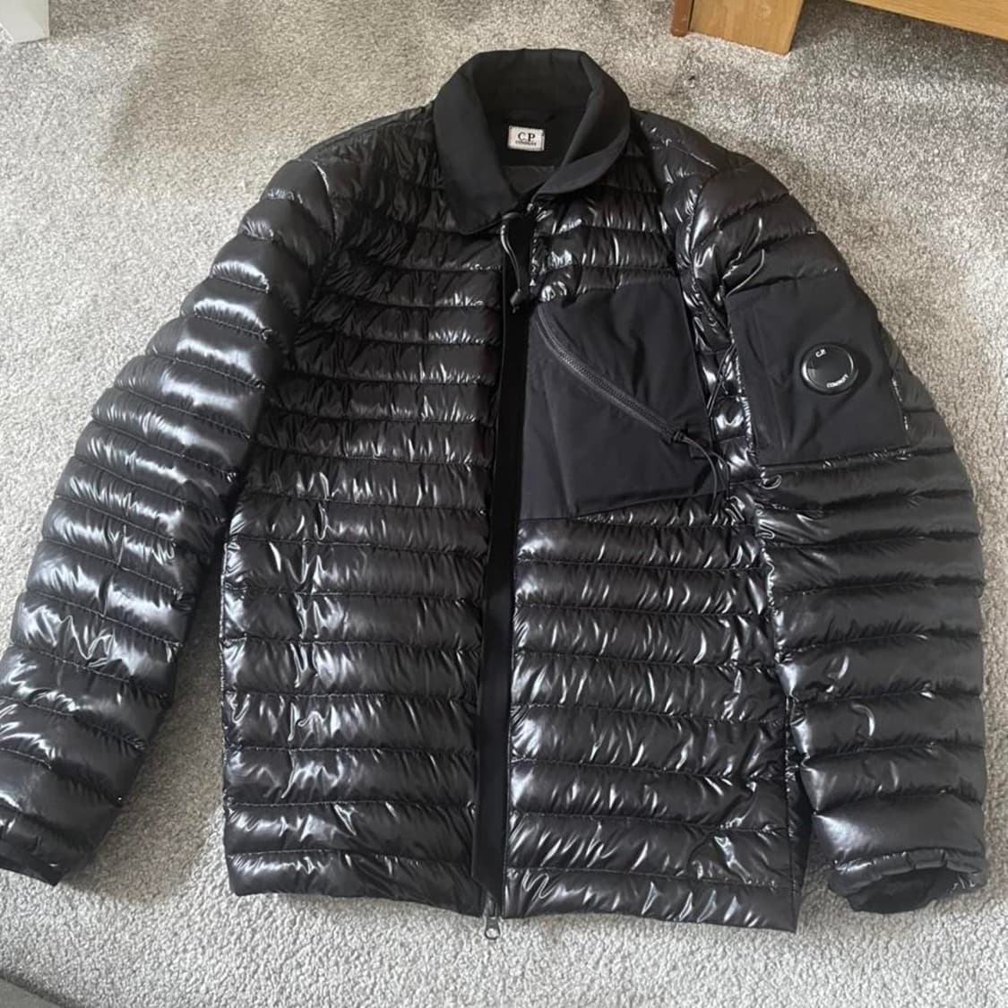 CP컴퍼니 dd쉘 경량패딩 상품이미지1
