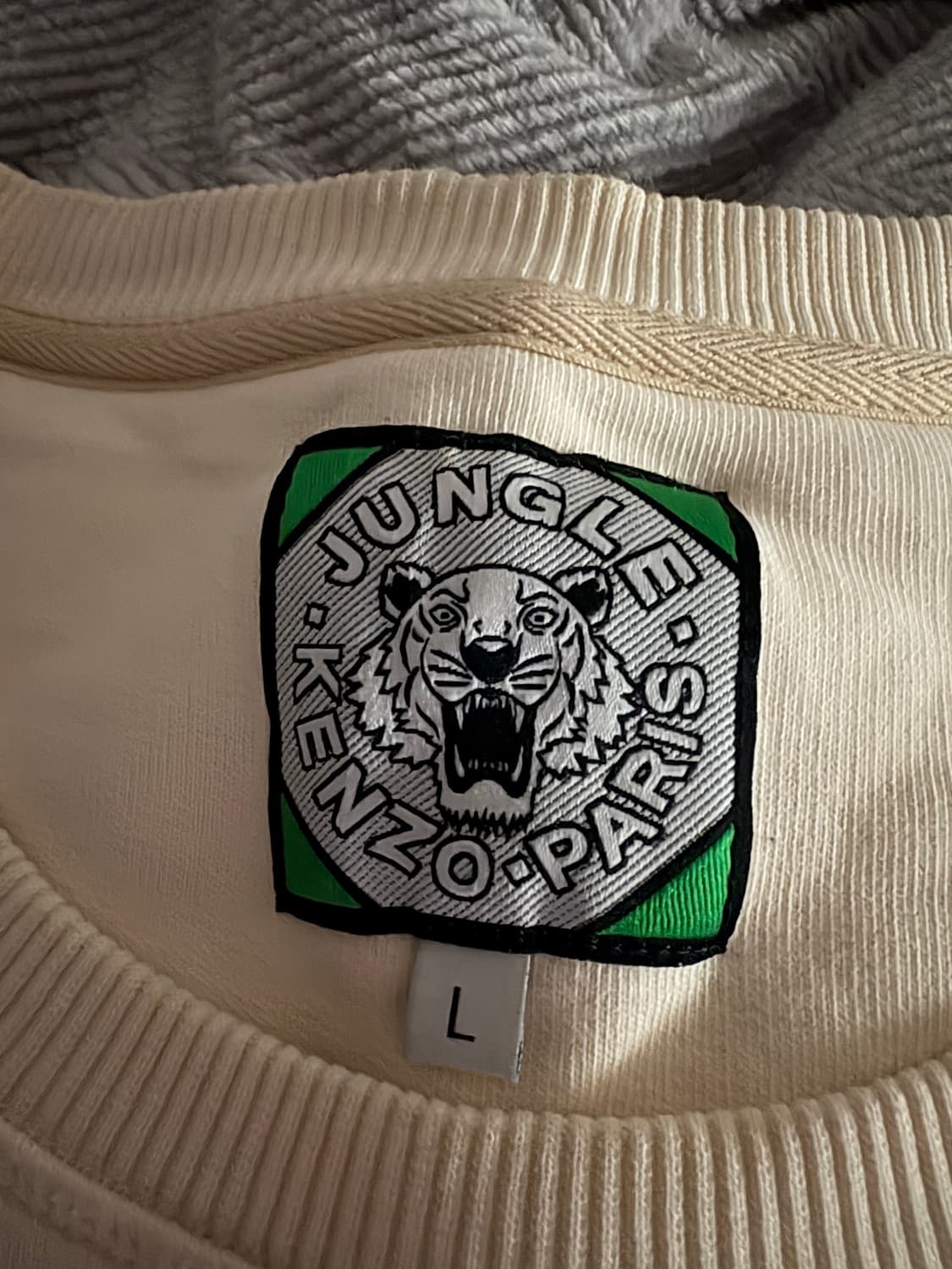 Kenzo white sweatshirt, size L 상품이미지2