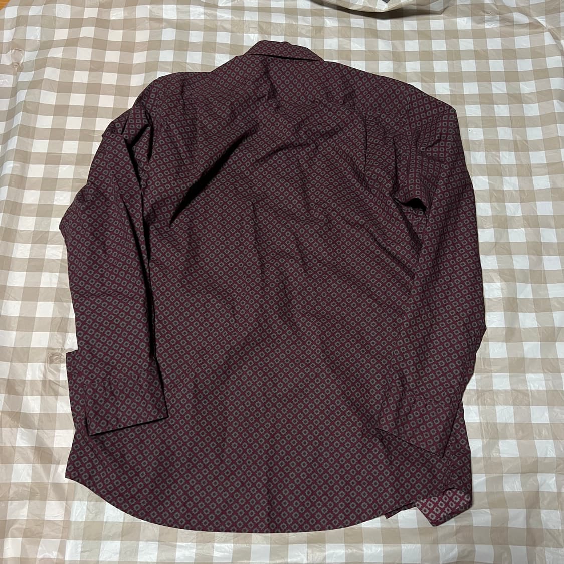 유니클로 버건디 패턴 셔츠 M 체크 와인 공용 긴팔 상품이미지3