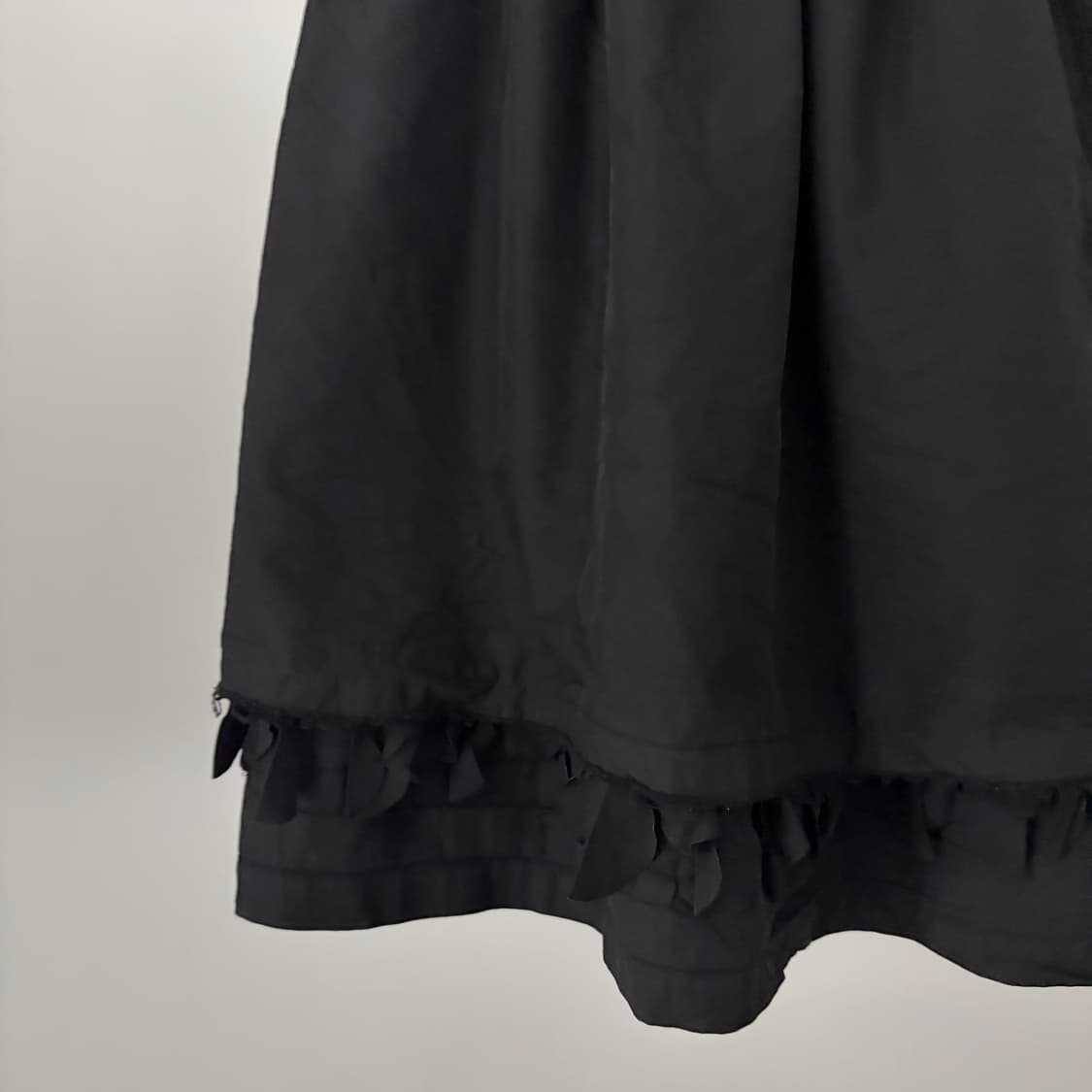 Side Transformed Ruffle Docking Skirt 상품이미지4