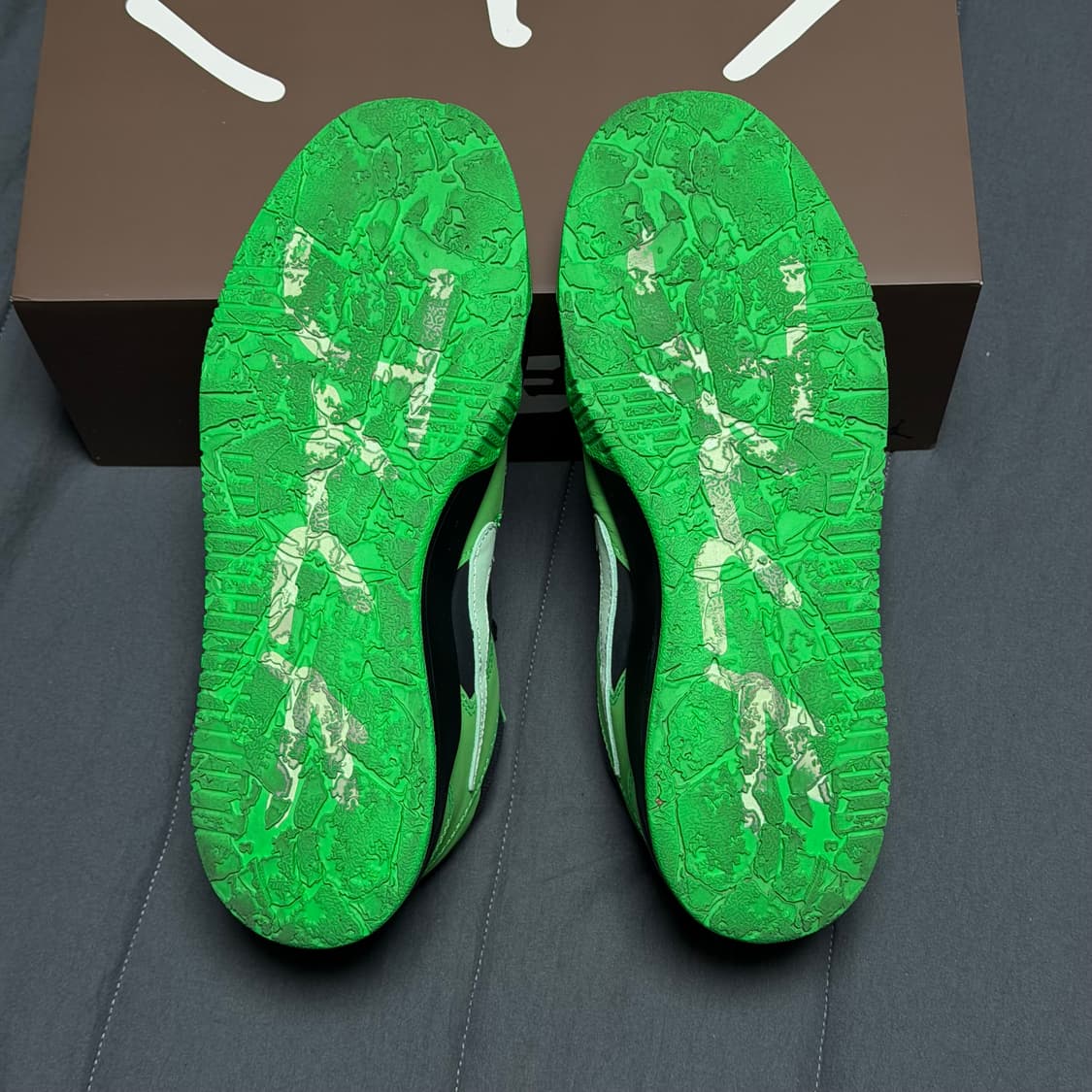 [260] 트래비스 스캇 T-렉스 그린 스파크(점프맨잭 티렉스) 상품이미지8