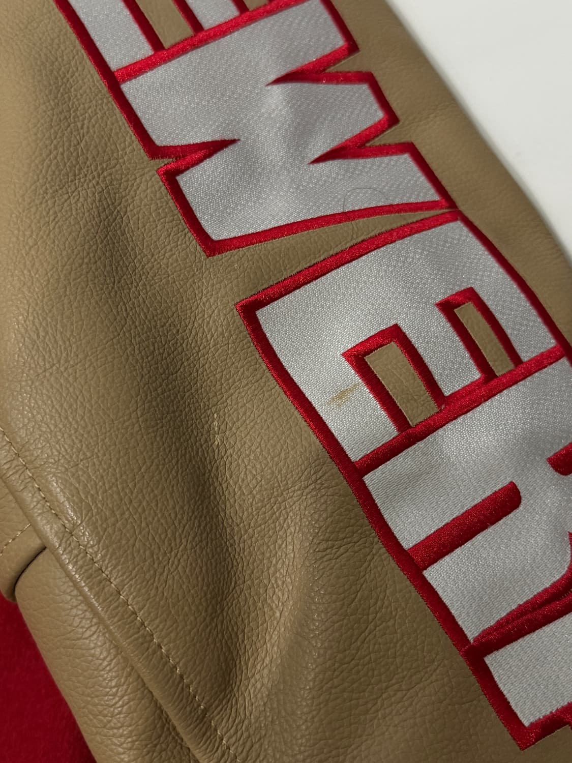 뉴에라 엑스라지 LA 클리퍼스 스타디움 자켓 바시티 레드  상품이미지3