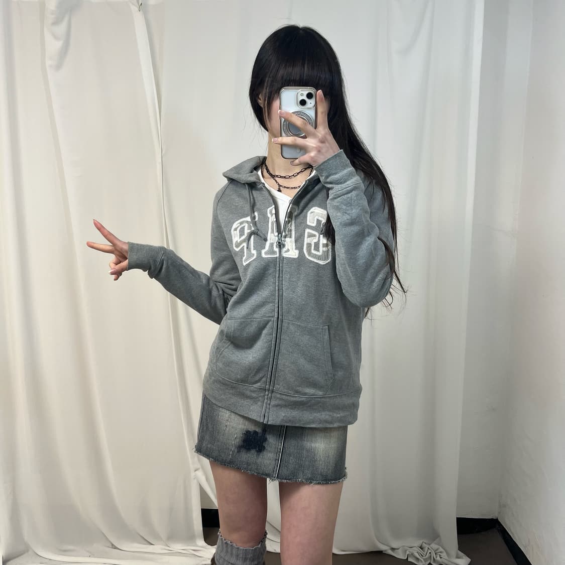 Gap grey zip-up hoodie 상품이미지2