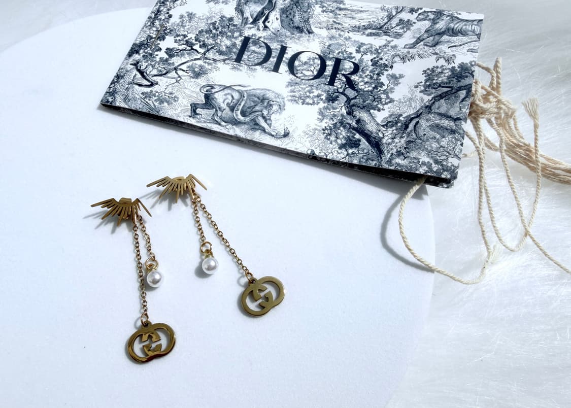 구찌 유니크 드롭 이어링 골드 상품이미지5