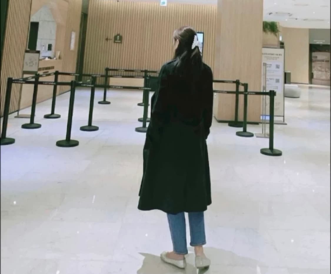 띠어리블랙트렌치코트 상품이미지4