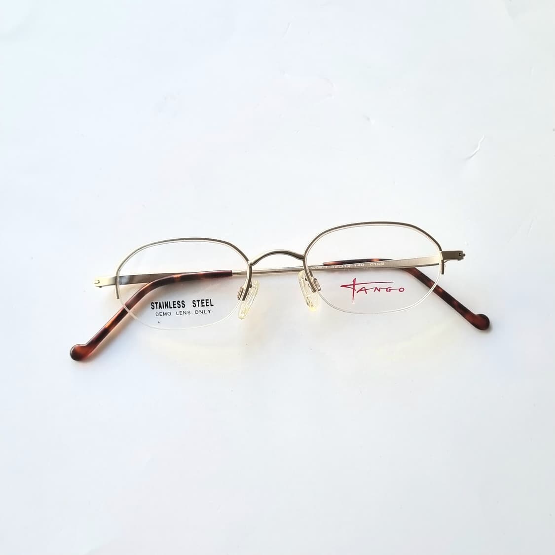 데드스탁 미니멀 클래식 하프림 골드 안경테 750 상품이미지2