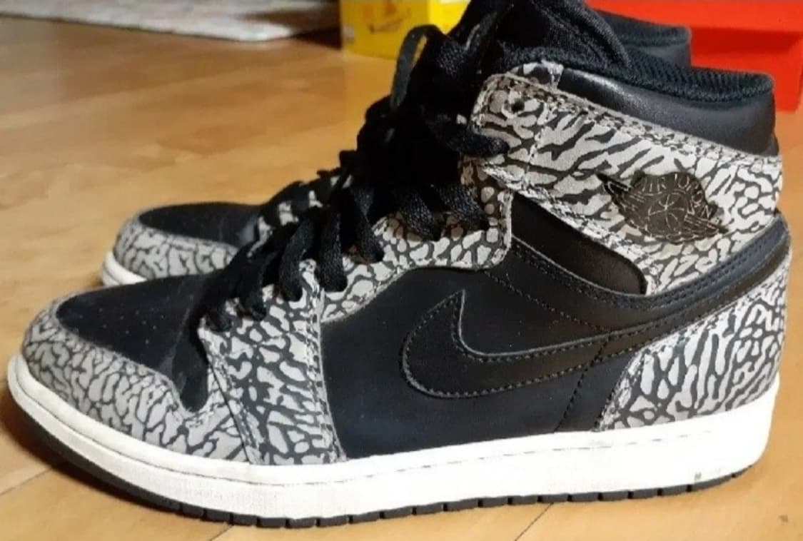 조던1 레트로 하이 블랙 엘리펀트 265 상품이미지1