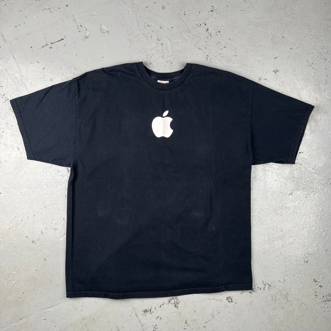 빈티지 애플 로고 반팔티 상품이미지1