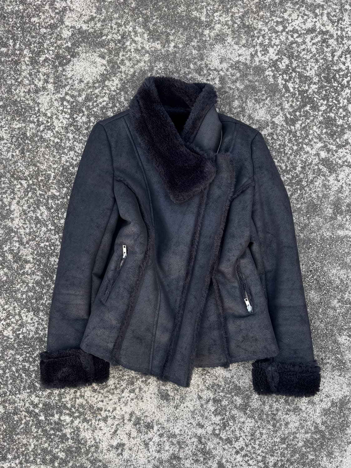 Asymmetrical Shearling Jacket 상품이미지1