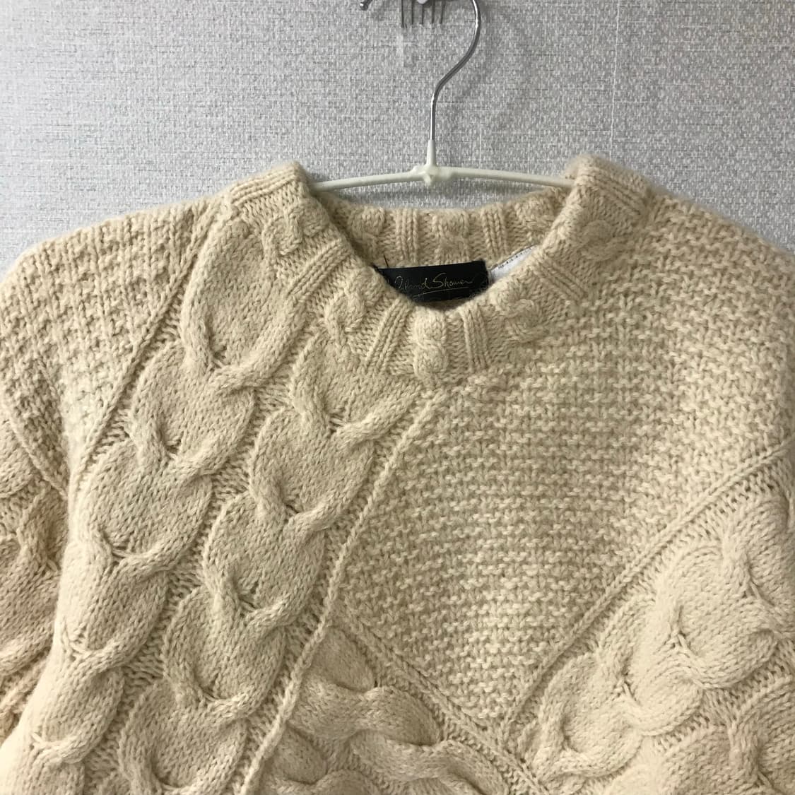 Island shower knit 라운드 케이블 니트 상품이미지2