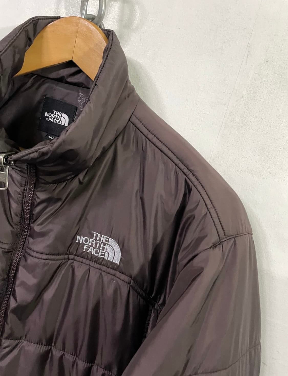 노스페이스 경량패딩 상품이미지3