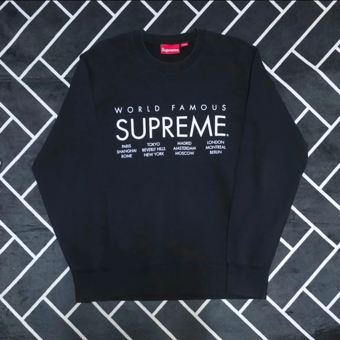 슈프림 월드페이머스 맨투맨  상품이미지1