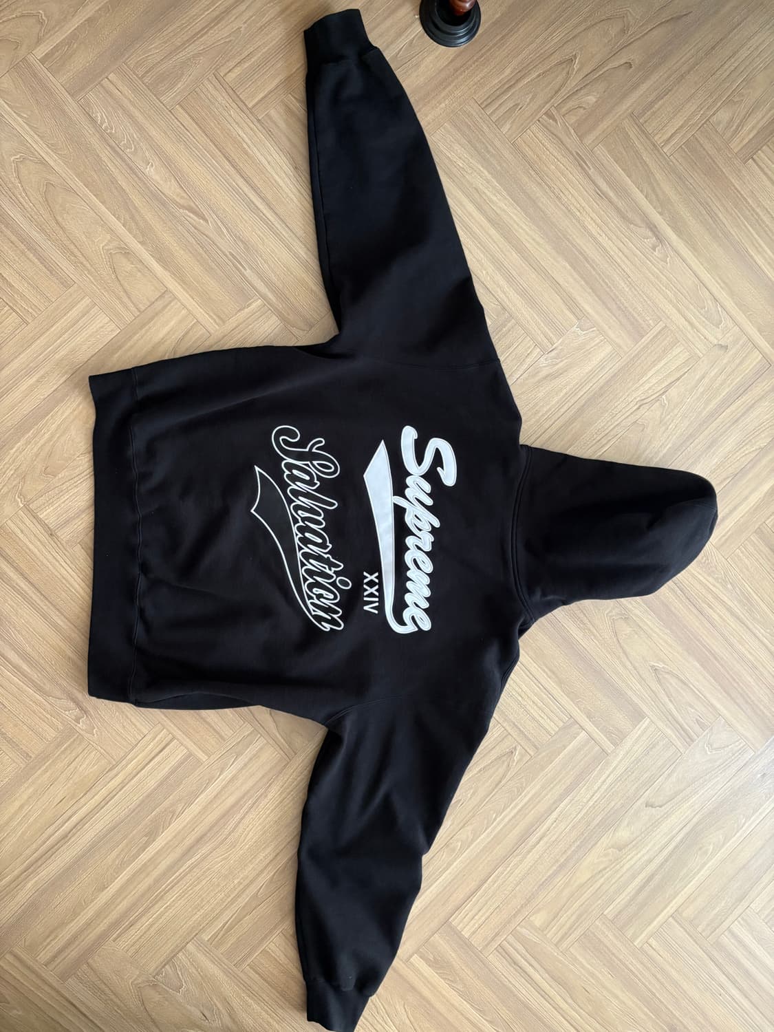 슈프림 후드티 상품이미지3