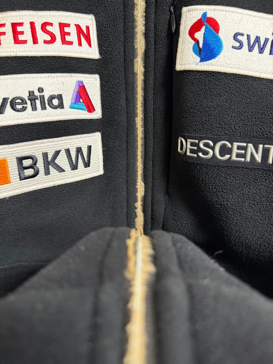 데상트 후리스 후드 집업 상품이미지7