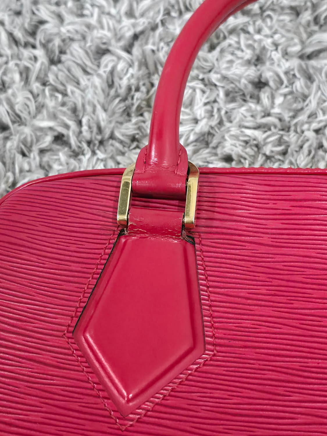 루이비통 에삐백 에피 레더 사블론 퐁네프 핸드백 토트백 상품이미지7