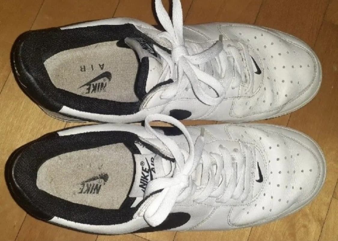 나이키 에어포스1 로우 흰검 반쭈글 2006년판 275 상품이미지4