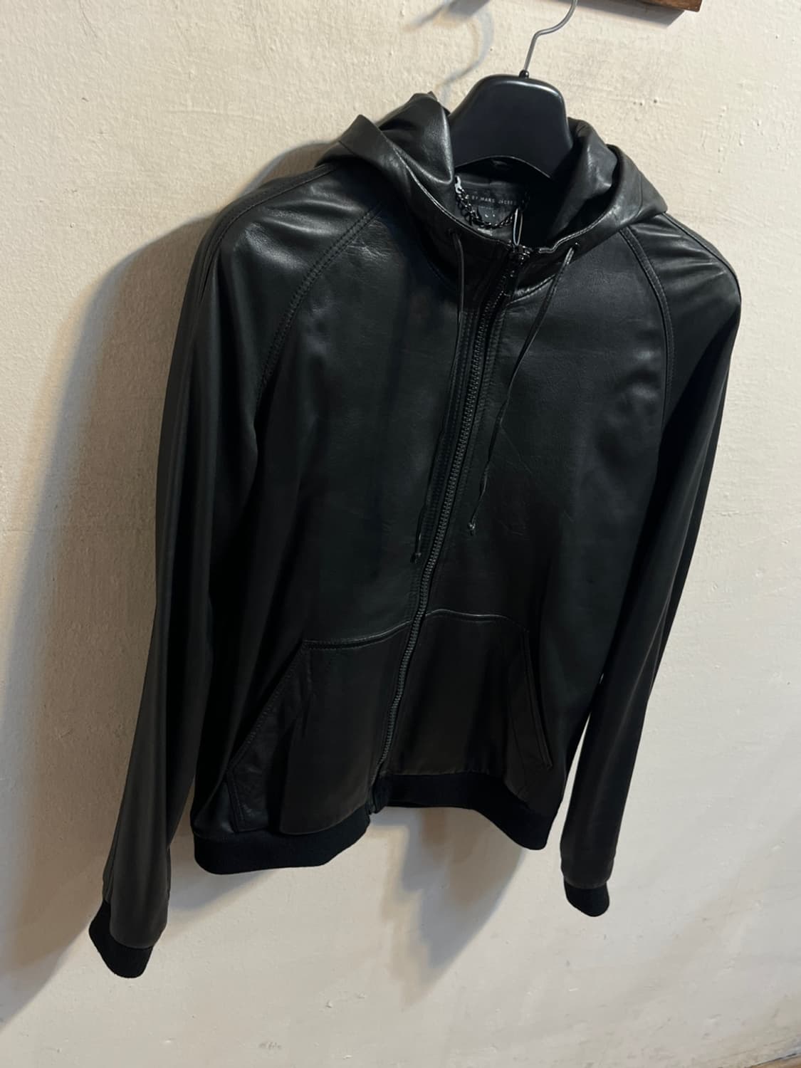 마크 제이콥스 레더 집업 후디 자켓 상품이미지3