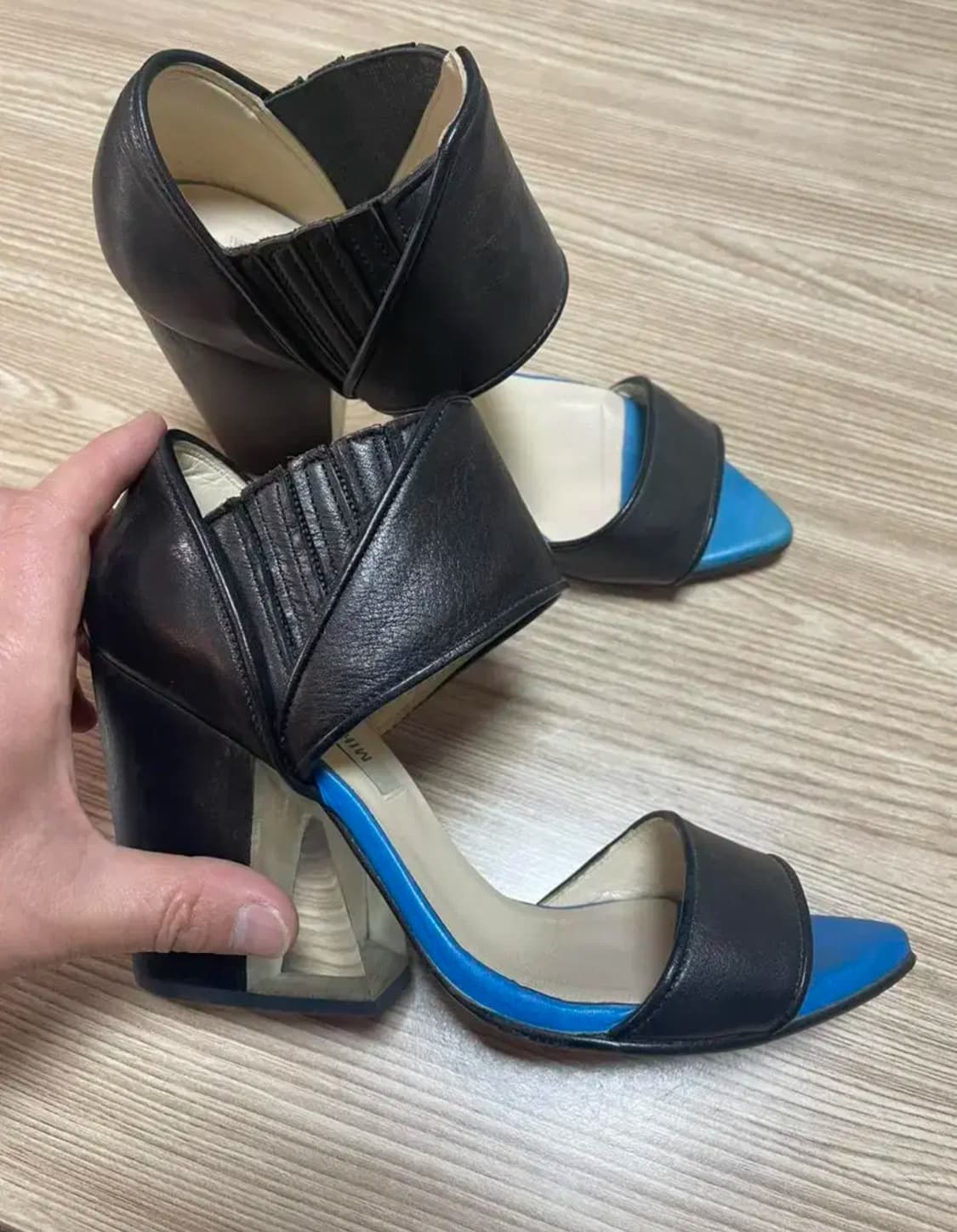 MIHARA YASUHIRO 미하라야스히로 여성샌들 225사이즈 상품이미지1