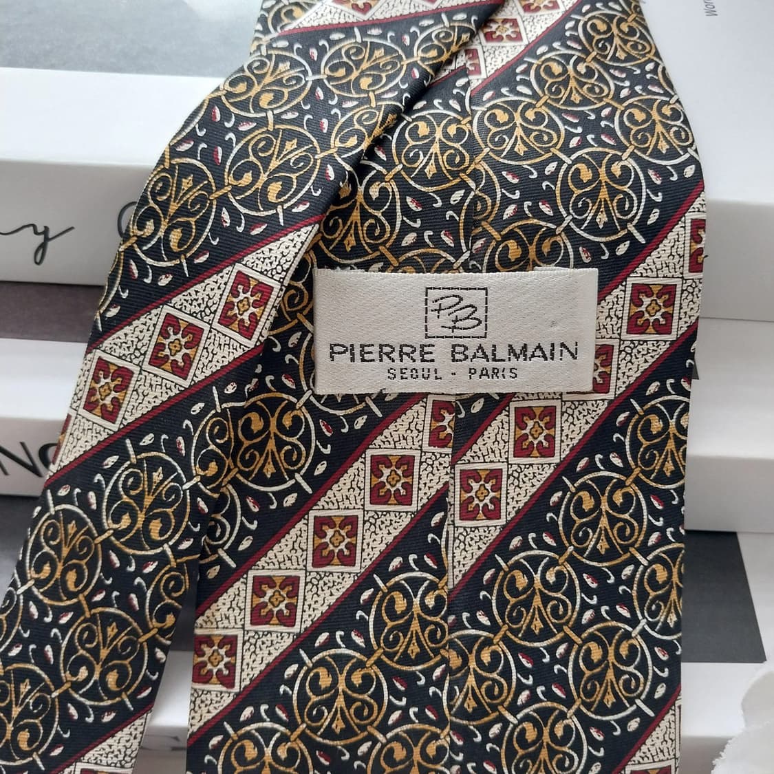 피에르발망 실크 블랙&골드 오너먼트 넥타이 9.7cm A+등급 K1256 상품이미지5
