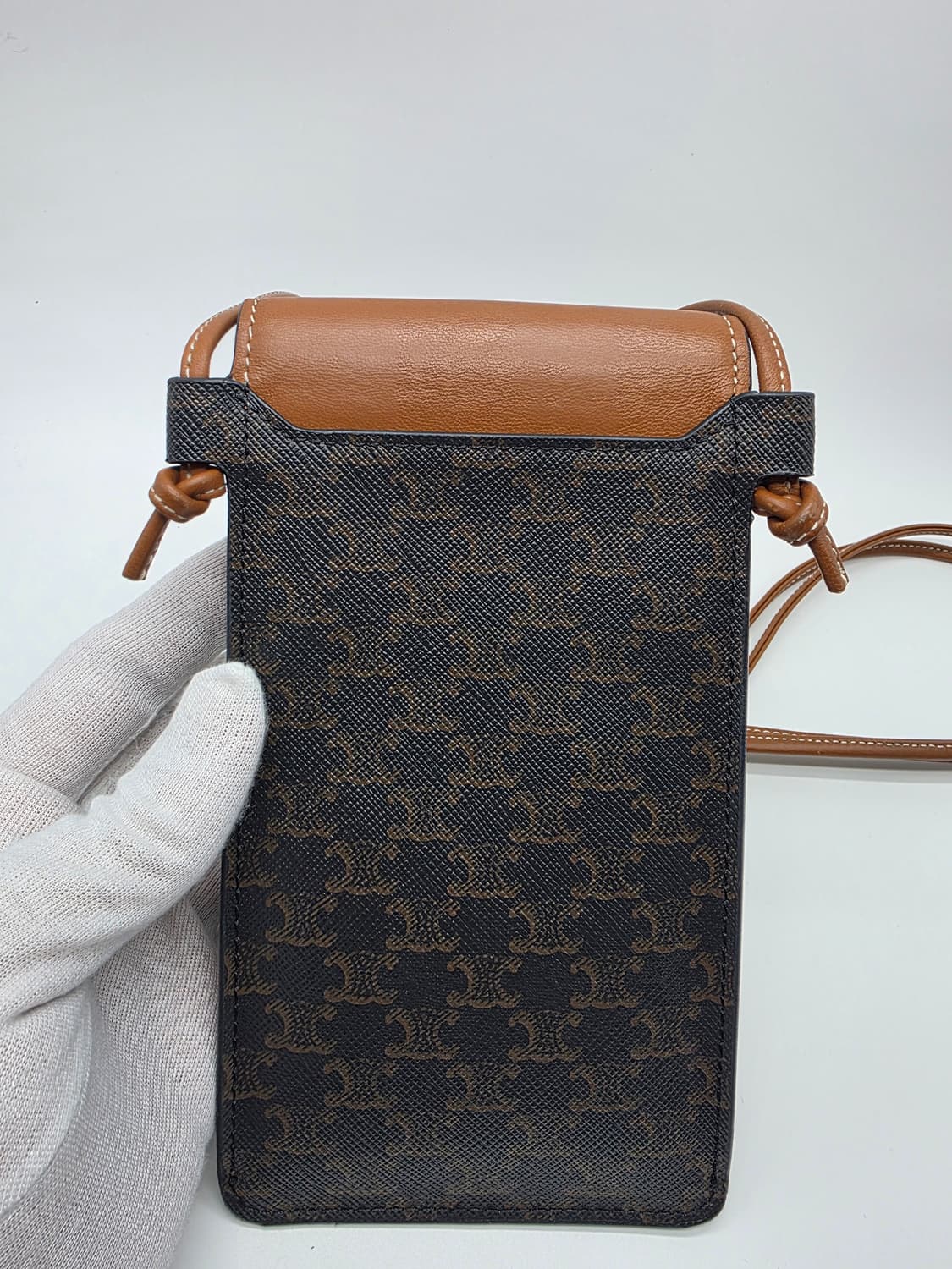 셀린느 트리옹프 폰 파우치 상품이미지4