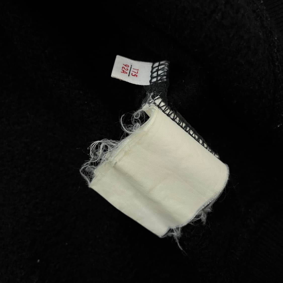 에이프 Aape 레드 카모 사루 프린팅 맨투맨 블랙 상품이미지6