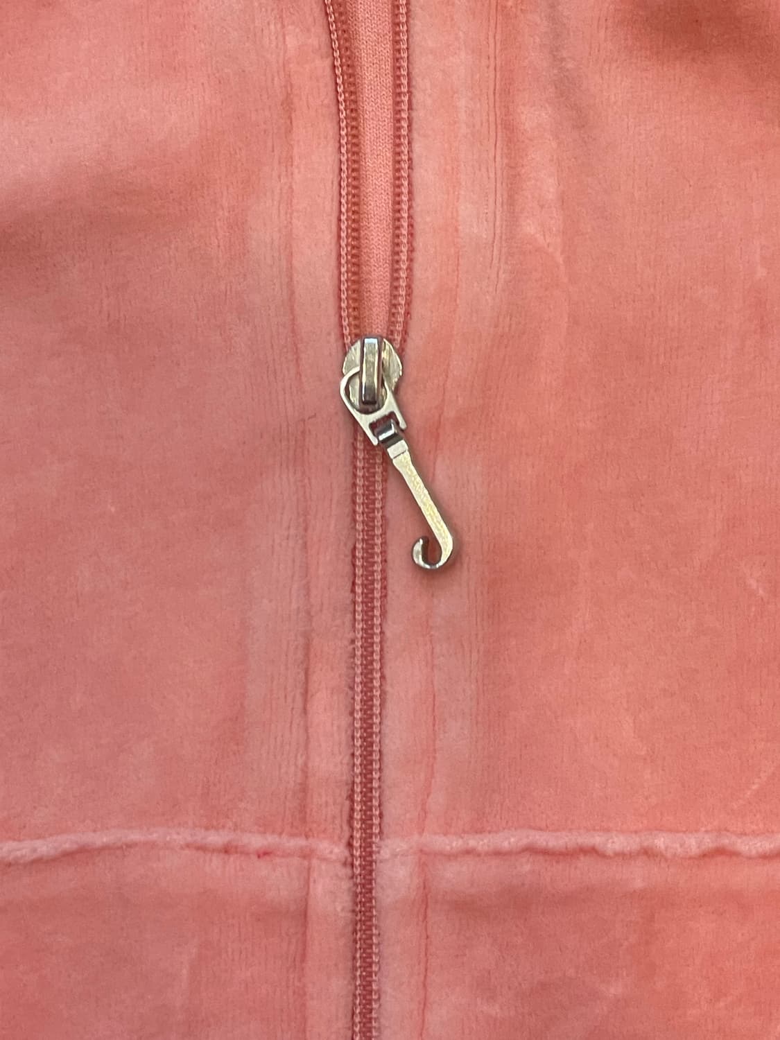 쥬시꾸뛰르 y2k 벨벳후드집업 상품이미지3