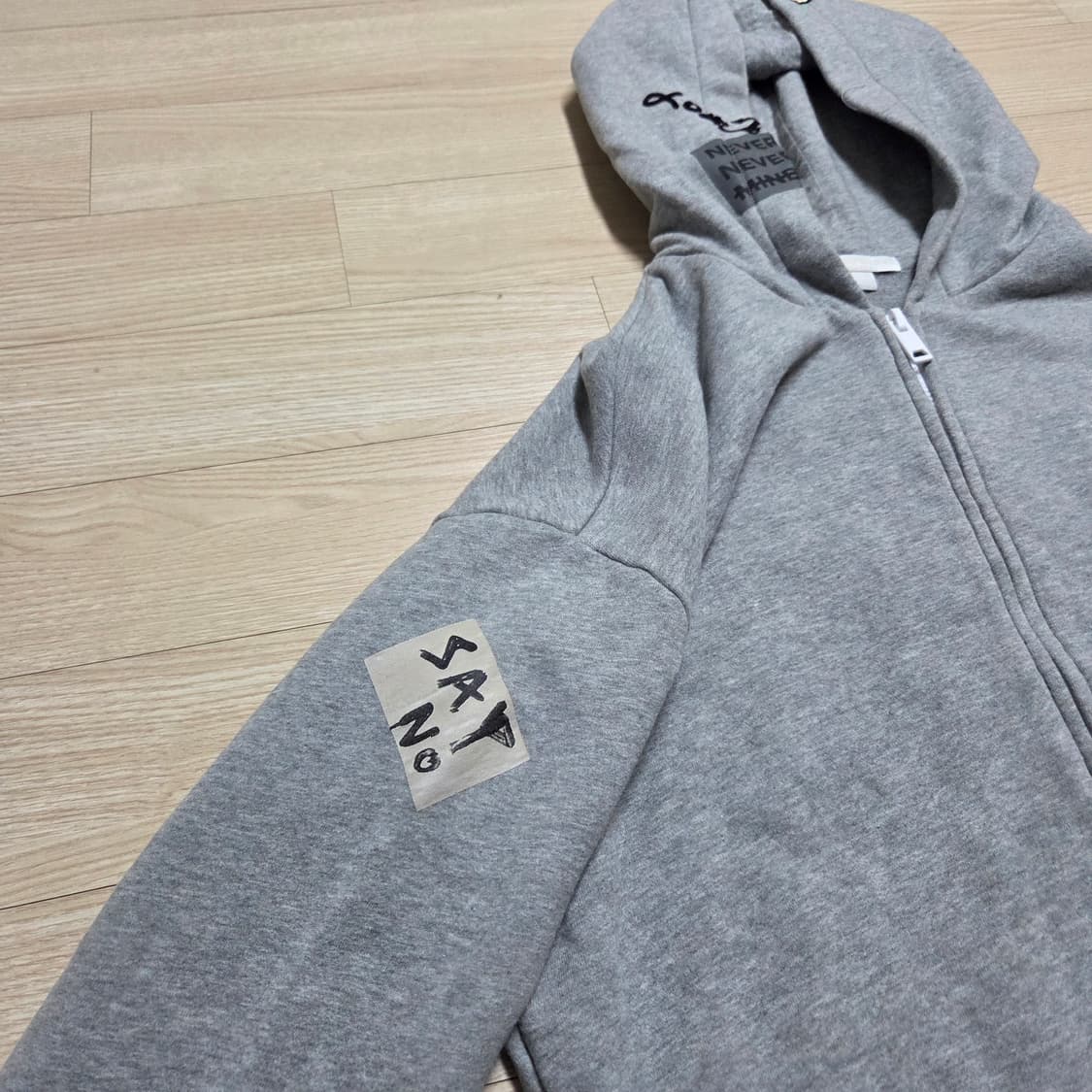 버버리 후드집업 그레이 상품이미지5