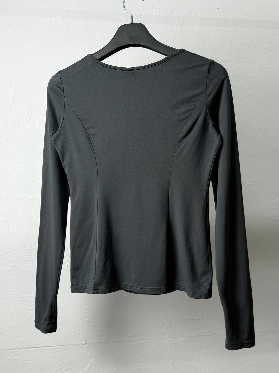 Ozz Oneste 핑거 홀 롱 슬리브 상품이미지6