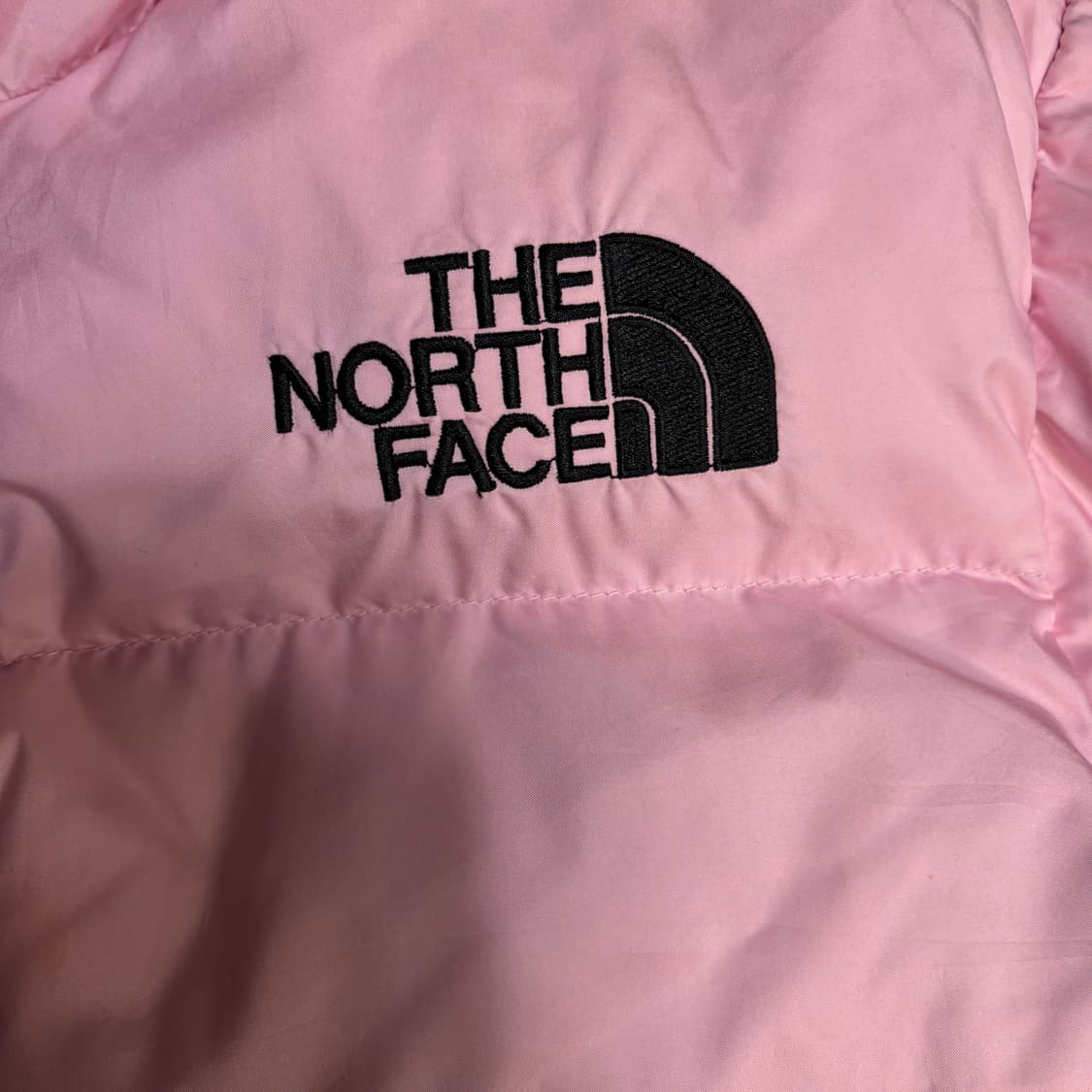 노스페이스 대대장 딸기우유 핑크 눕시 패딩 상품이미지2