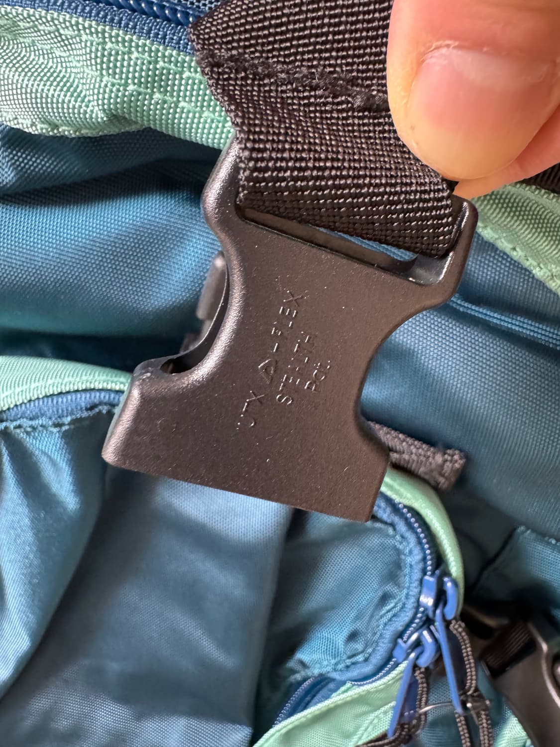 [새제품] 슈프림 백팩 19FW 다크틸 상품이미지2