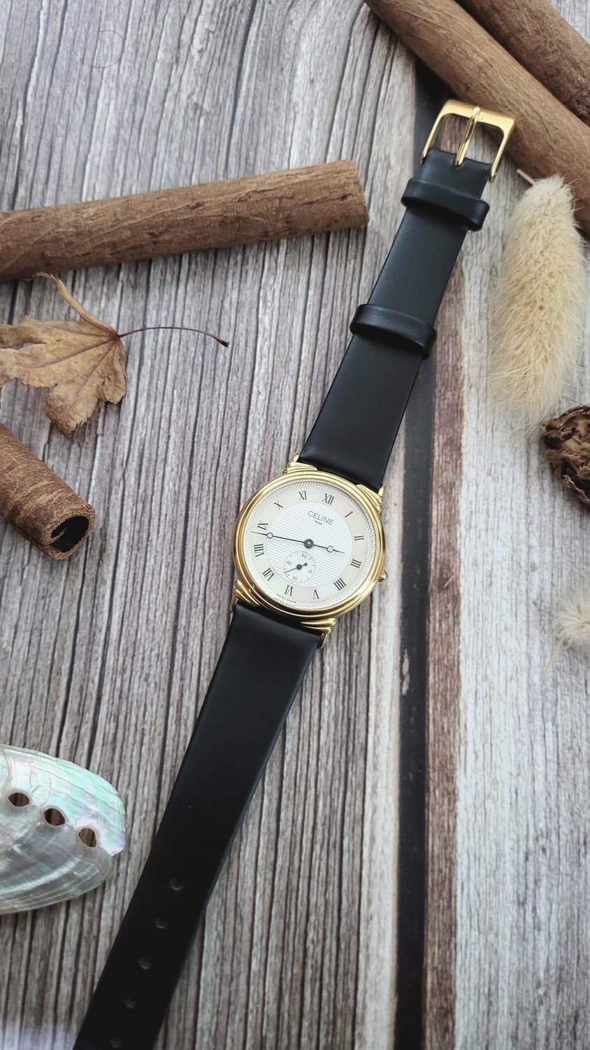 정품 셀린느 스몰 세컨즈 골드 남여공용 쿼츠시계 상품이미지7