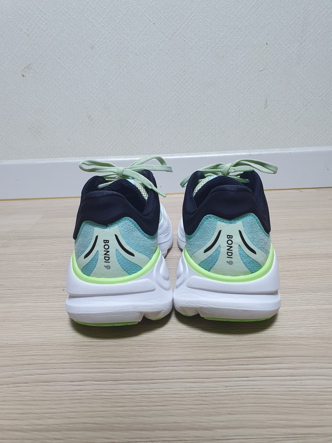 호카 본디9 루나 모스 운동화 255 상품이미지5