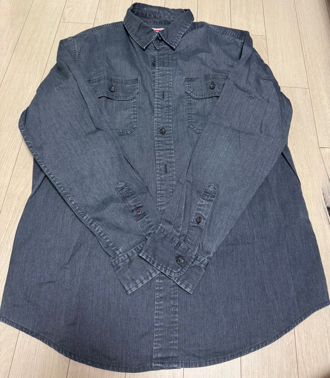 랭글러 투포켓 워크웨어 코튼 데님셔츠 상품이미지1