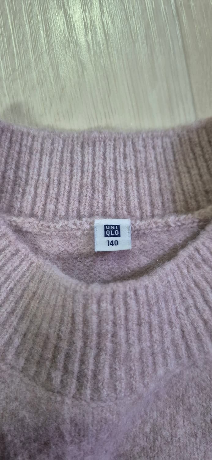 유니클로 키즈 핑크 퀼팅 자켓 140 + 티 상품이미지4