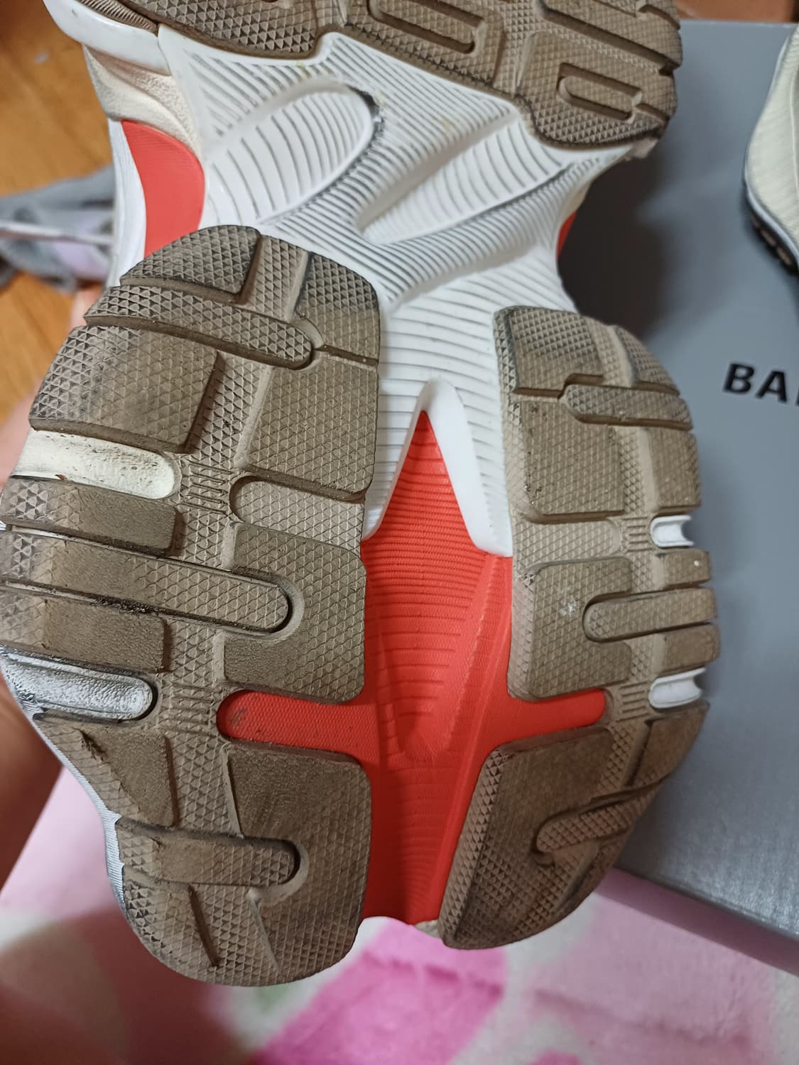 발렌시아가 카고스니커즈 37 상품이미지7