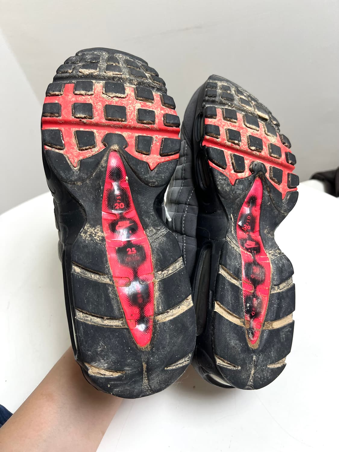 [275] 나이키 에어 맥스 95 솔라레드 상품이미지8