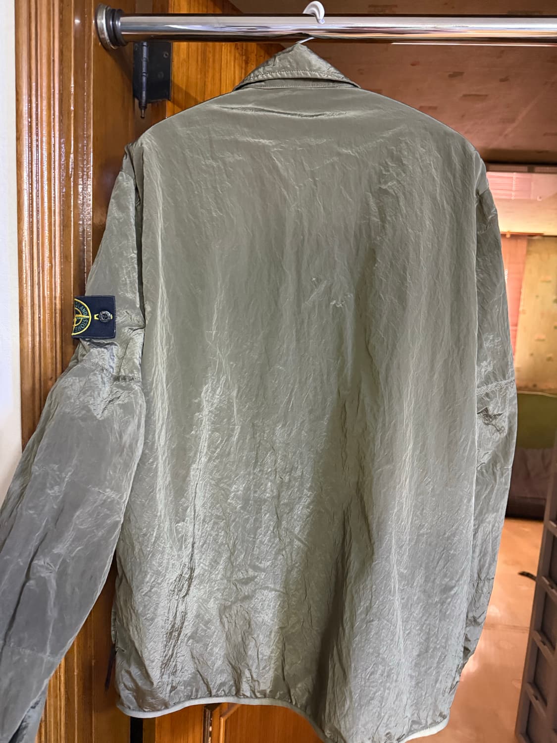 안냐세요 스톤아일랜드 그린메탈 나일론 자켓 xl사이즈 판매합니다!최상급! 상품이미지2
