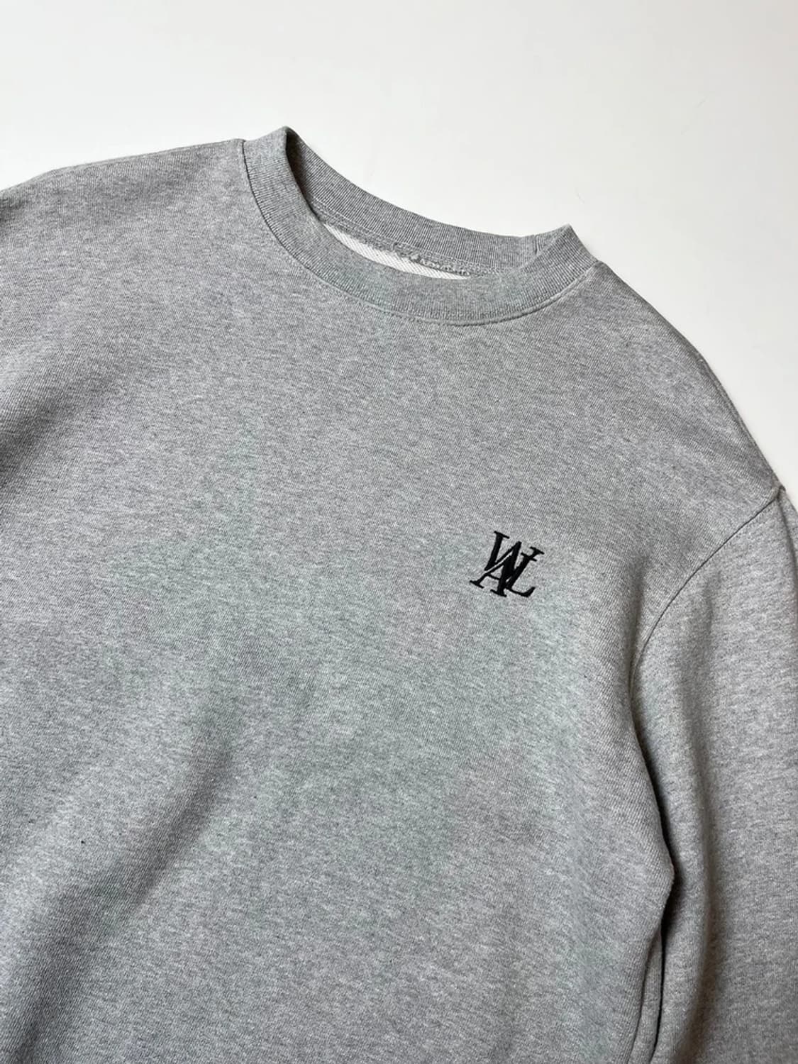 우알롱 24FW 시그니처 벌룬 오버 스웻 맨투맨 PN8745 상품이미지2