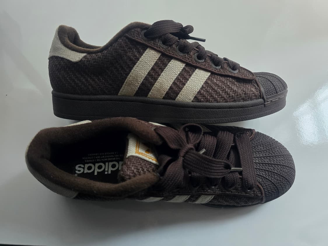 아디다스 슈퍼스타 스니커즈 브라운 255  상품이미지3