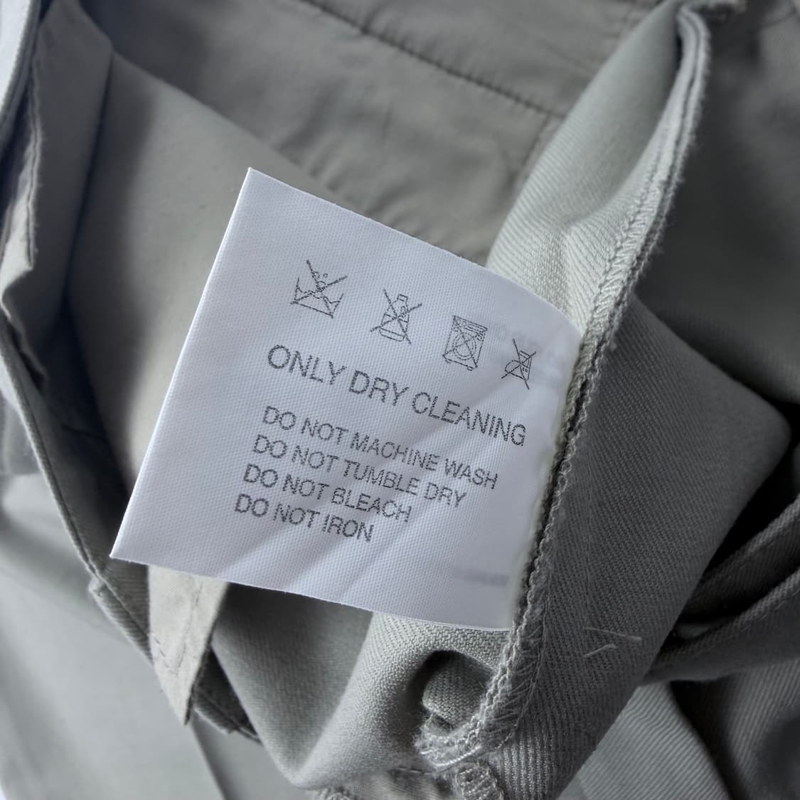 에토스 플레인 핀턱 트라우저 올리브 상품이미지6