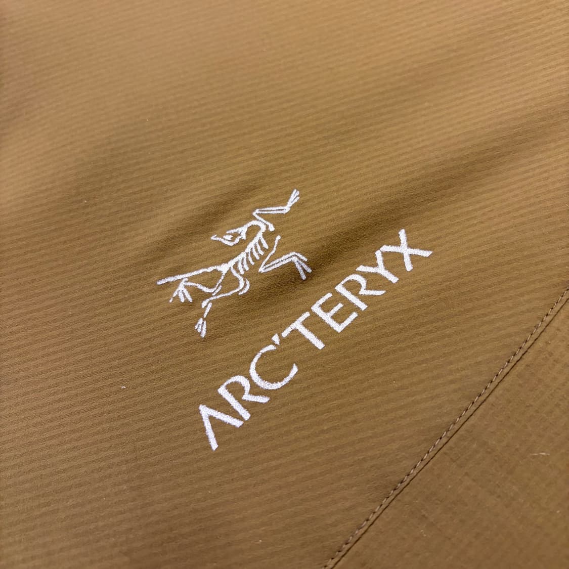 [L] 아크테릭스 구형 아톰 LT 후드 바람막이 브라운 B893 상품이미지4