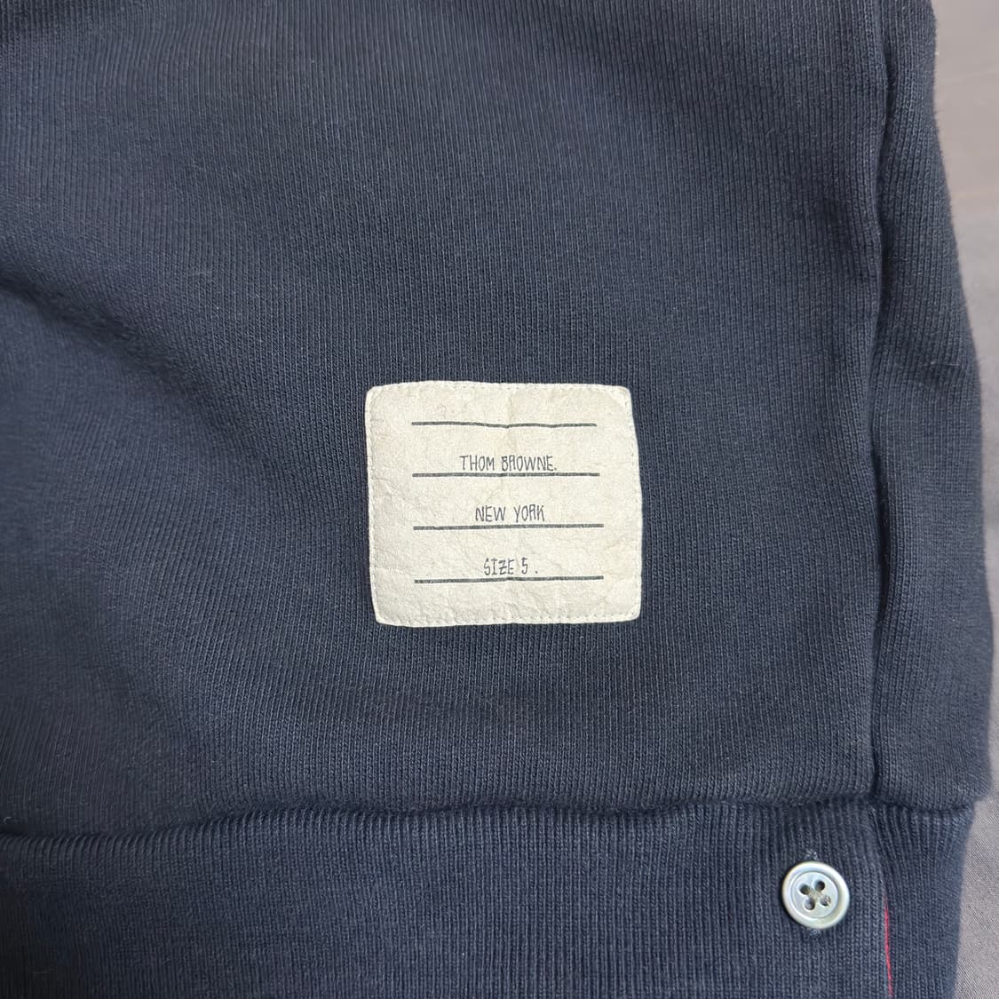 [5사이즈] 톰브라운 백삼선 맨투맨 상품이미지2