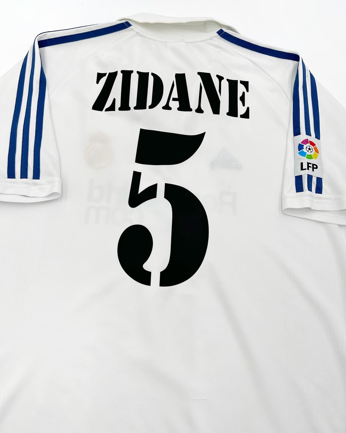 아디다스 01-02 레알 마드리드 100주년 홈 리그킷 지단 상품이미지1