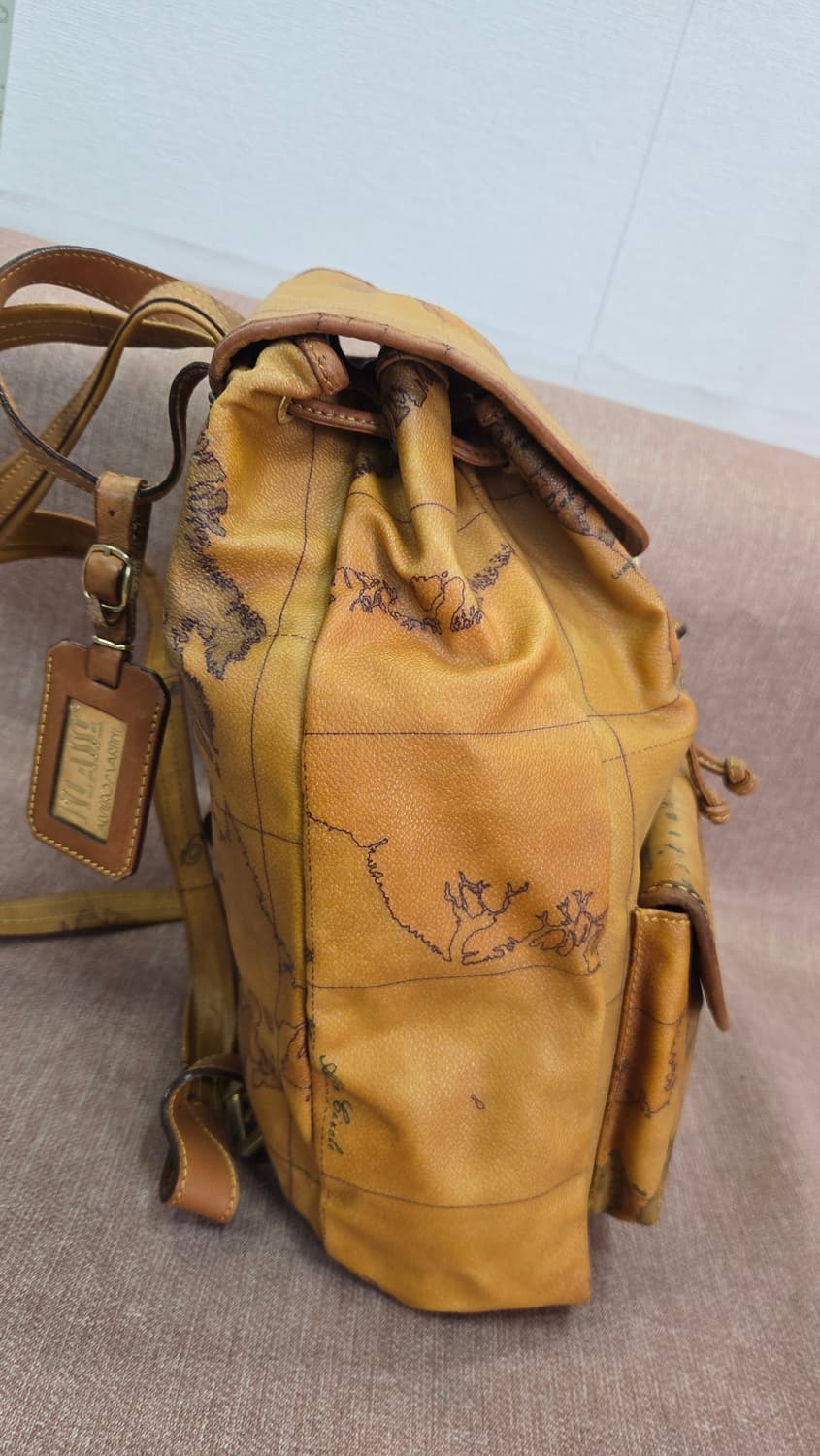 정품] 프리마클라쎄 알비에로 마르티니 세계지도 빈티지 백팩 상품이미지5