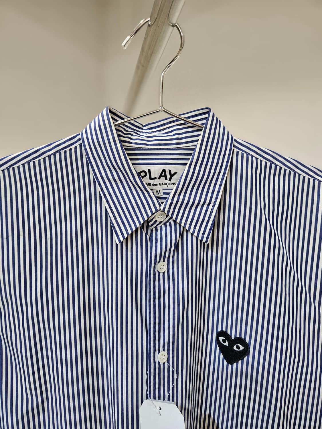 꼼데가르송 플레이 블랙와펜 스프라이프 셔츠 상품이미지3