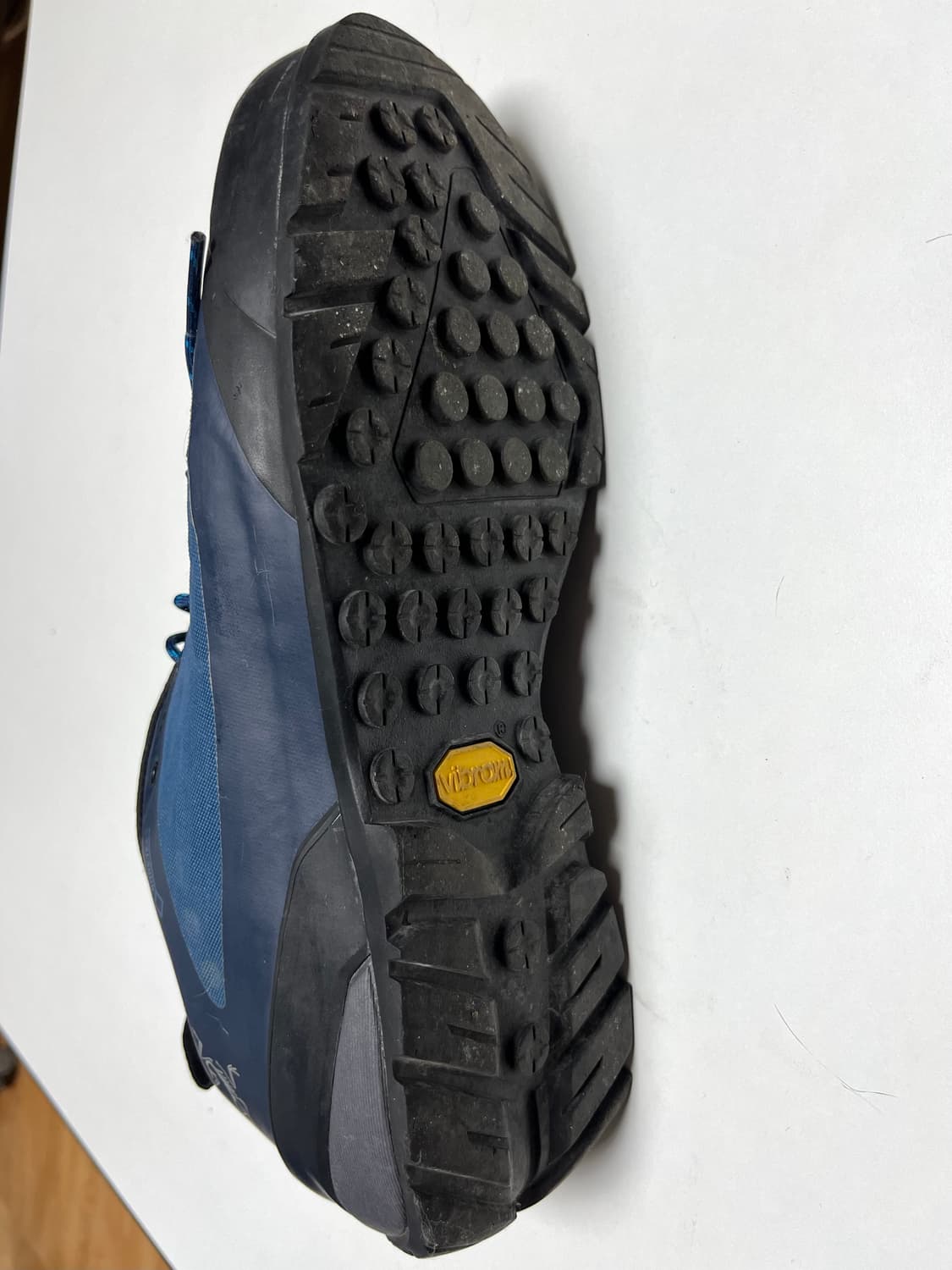 아크테릭스 등산화 (고어텍스) 상품이미지5