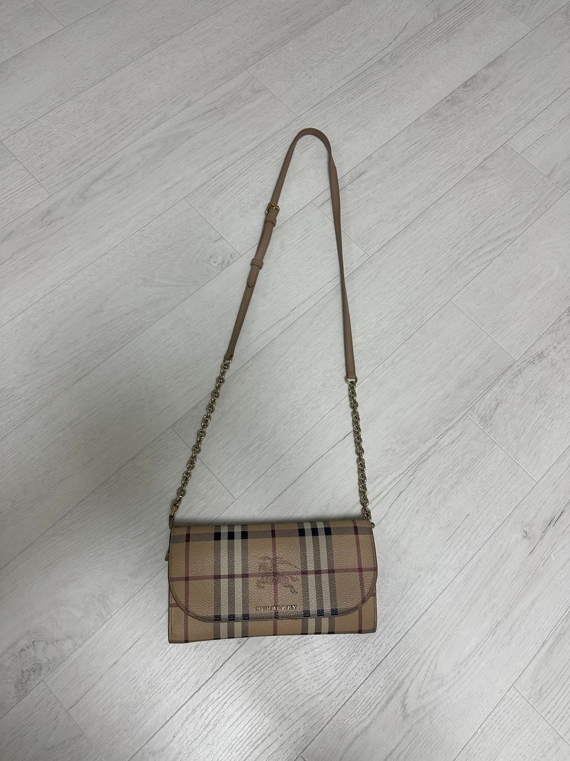 버버리 크로스 백 장지갑(베이지) 상품이미지5