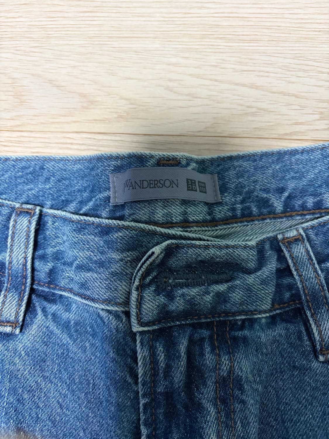 유니크로 jw앤더슨 스트레이트진(1회 착용) 상품이미지2